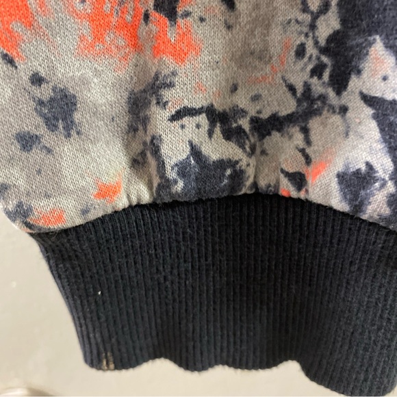 Under Armour Black and Orange Sz L Hoodie - Picture 7 of 7